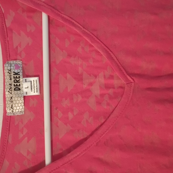 Top - Picture 2 of 3